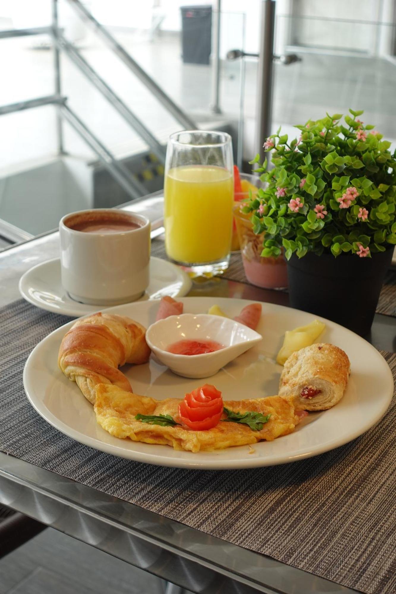 Diagonal Hotel Chipichape カリ エクステリア 写真